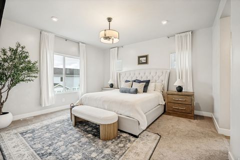 Tiny photo for 3092 S EDGEWATER CV, Syracuse, UT 84075 (MLS # 2153261)