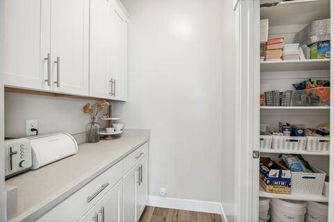 Tiny photo for 3092 S EDGEWATER CV, Syracuse, UT 84075 (MLS # 2153261)
