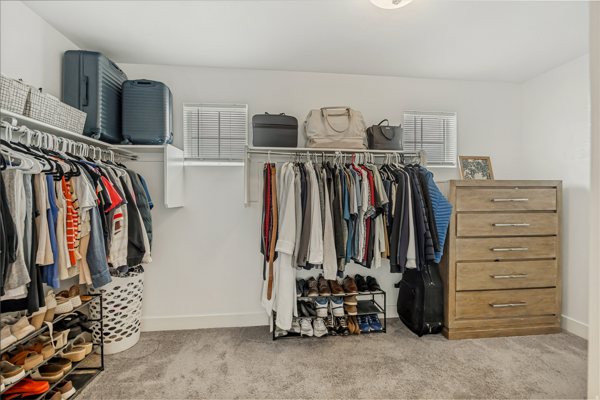 EDGEWATER PARK - Residential