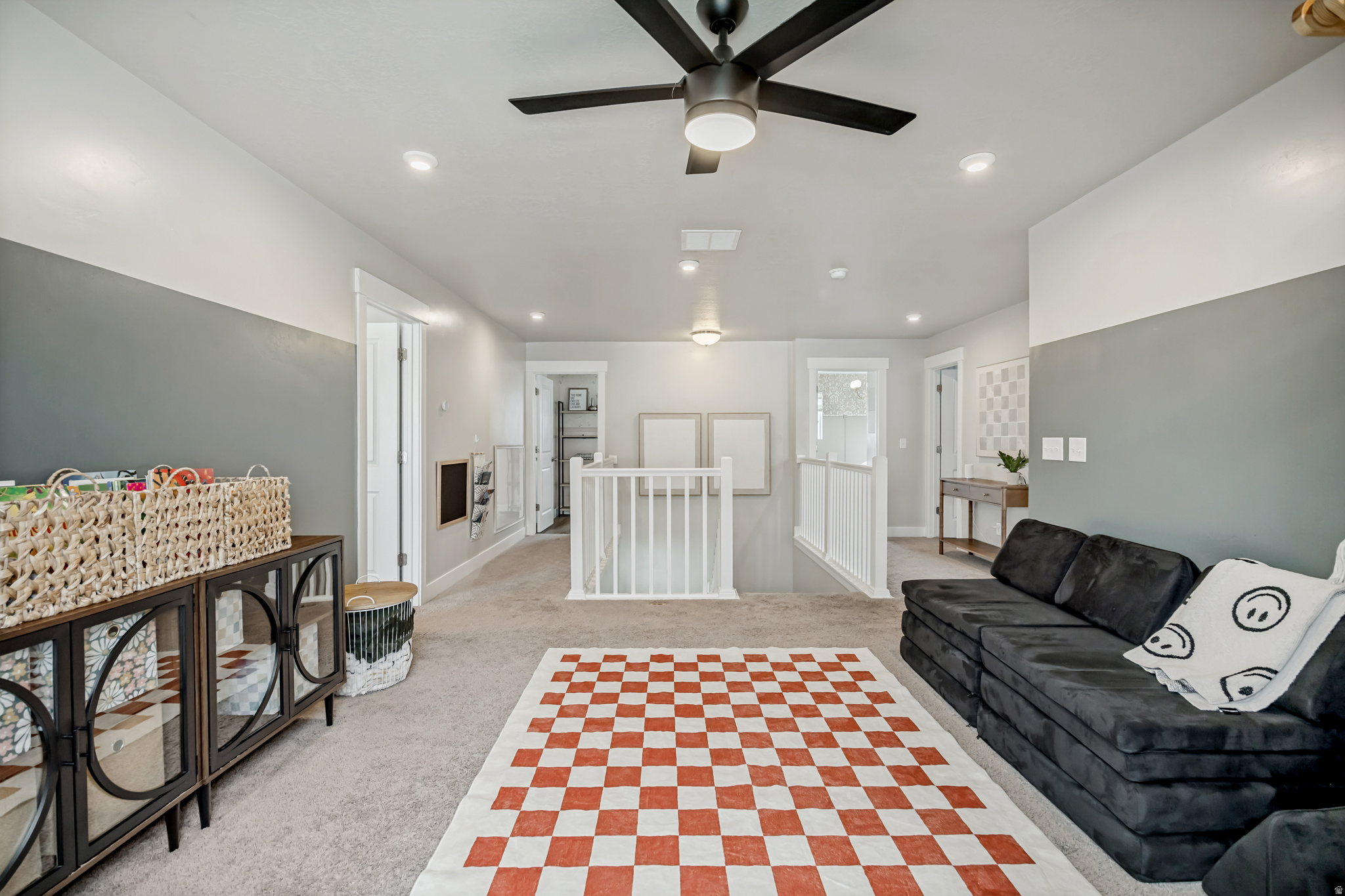 EDGEWATER PARK - Residential