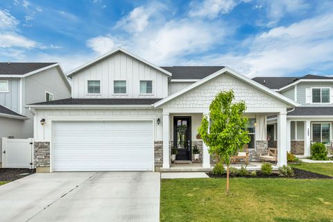 Tiny photo for 3092 S EDGEWATER CV, Syracuse, UT 84075 (MLS # 2153261)
