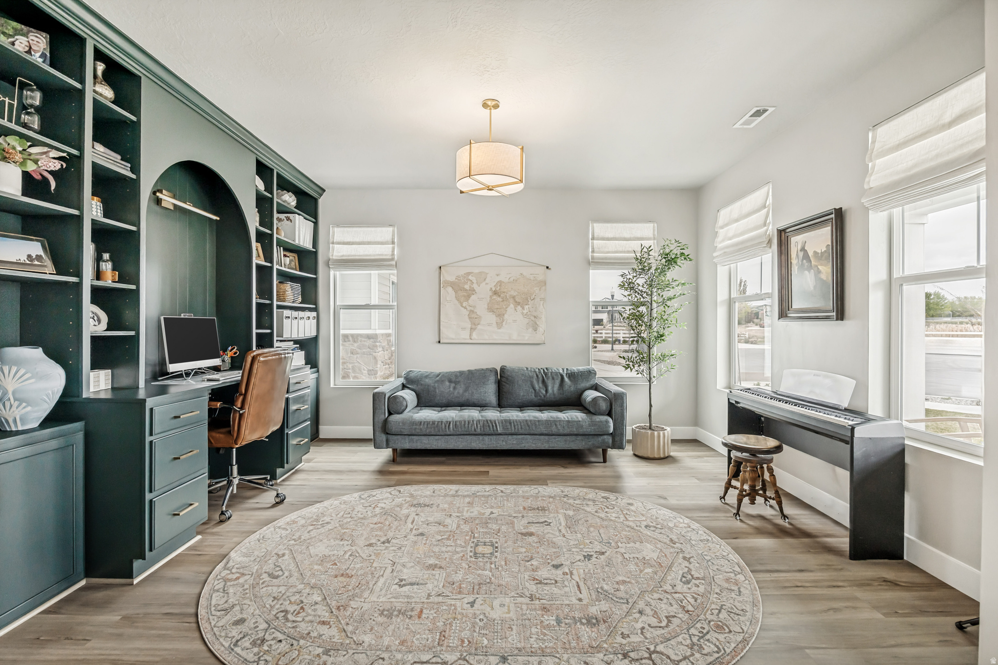 EDGEWATER PARK - Residential