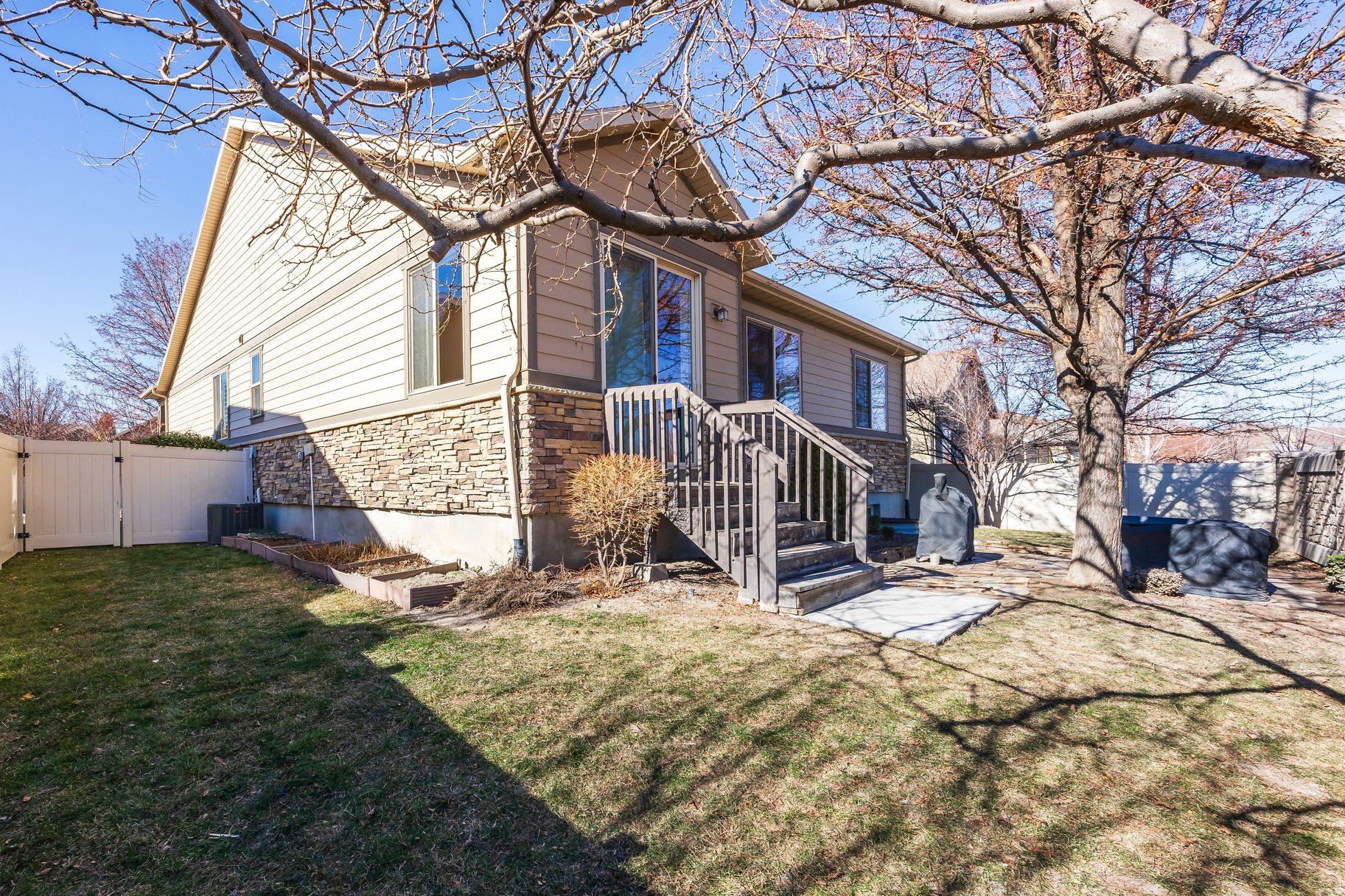 HEATHERWOOD VILLAGE - Residential