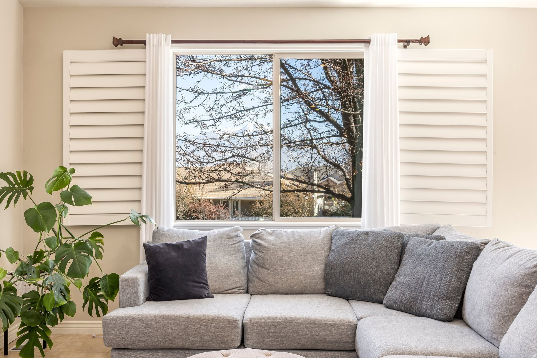 11181 S VILLAGE GROVE LN