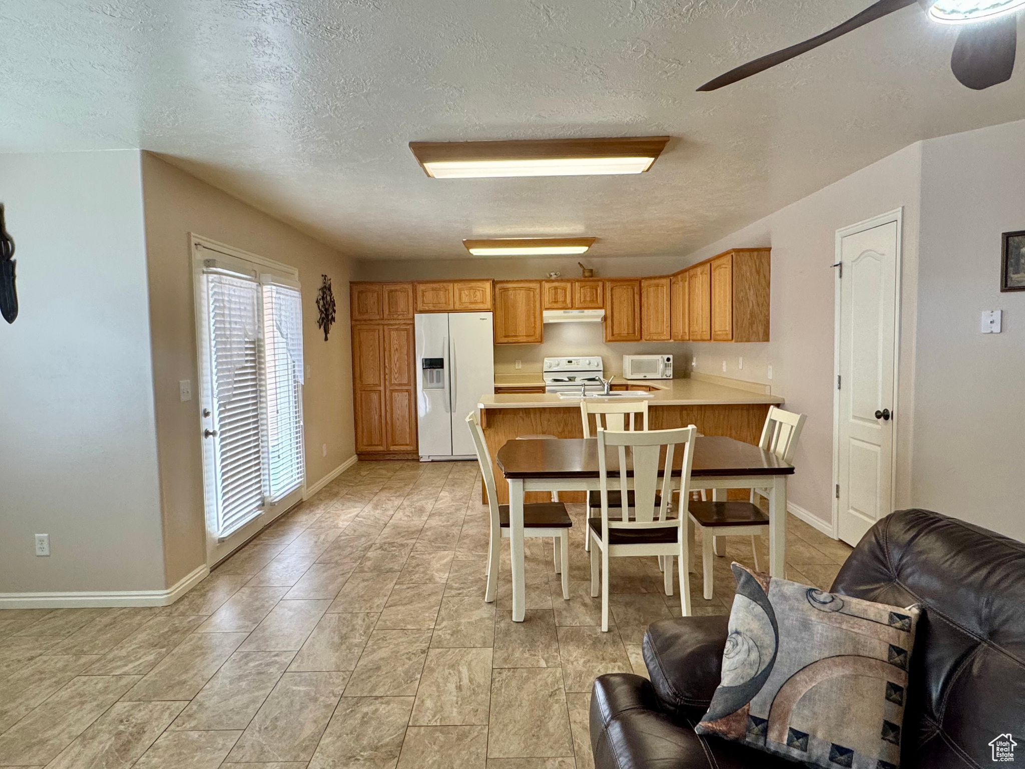 TOPAZ TOWNHOMES - Residential