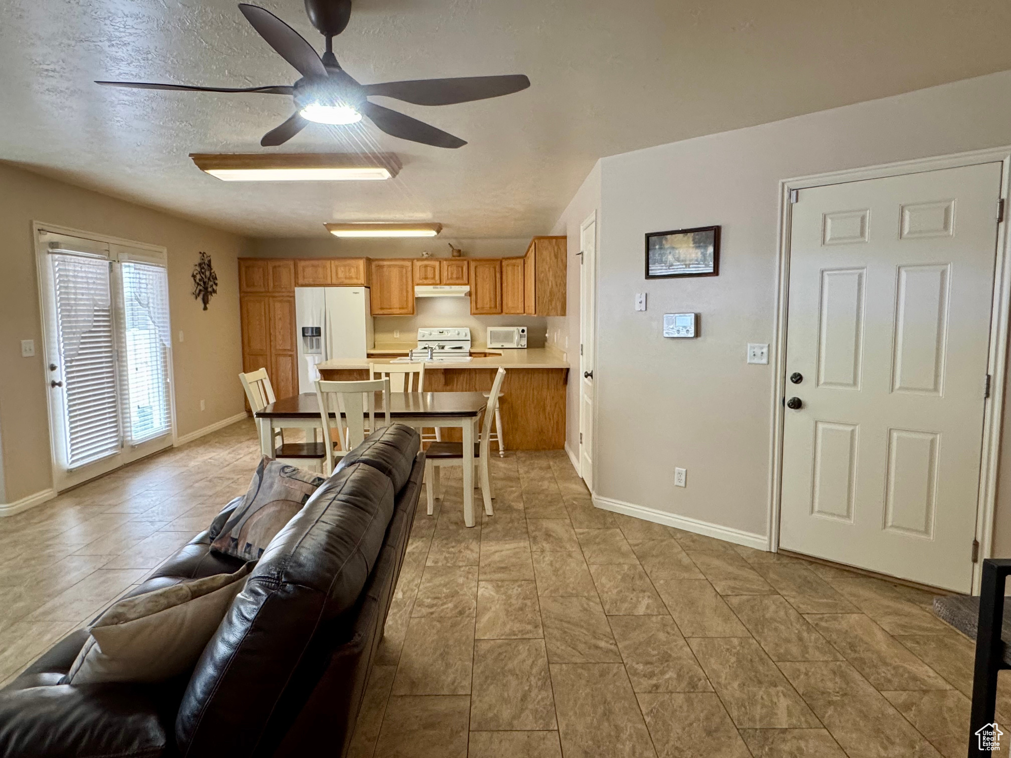 TOPAZ TOWNHOMES - Residential