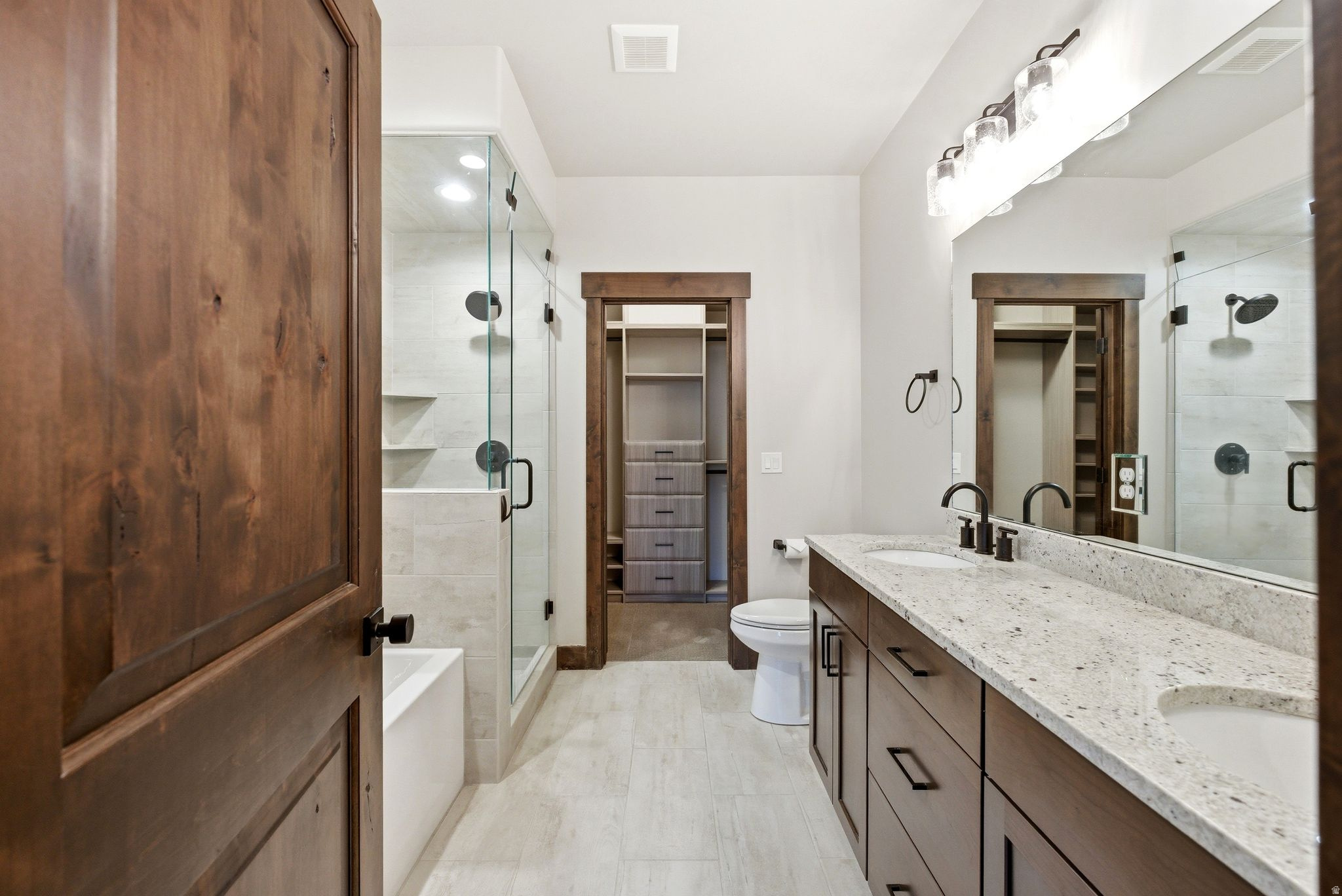 BLACK ROCK RIDGE - Residential