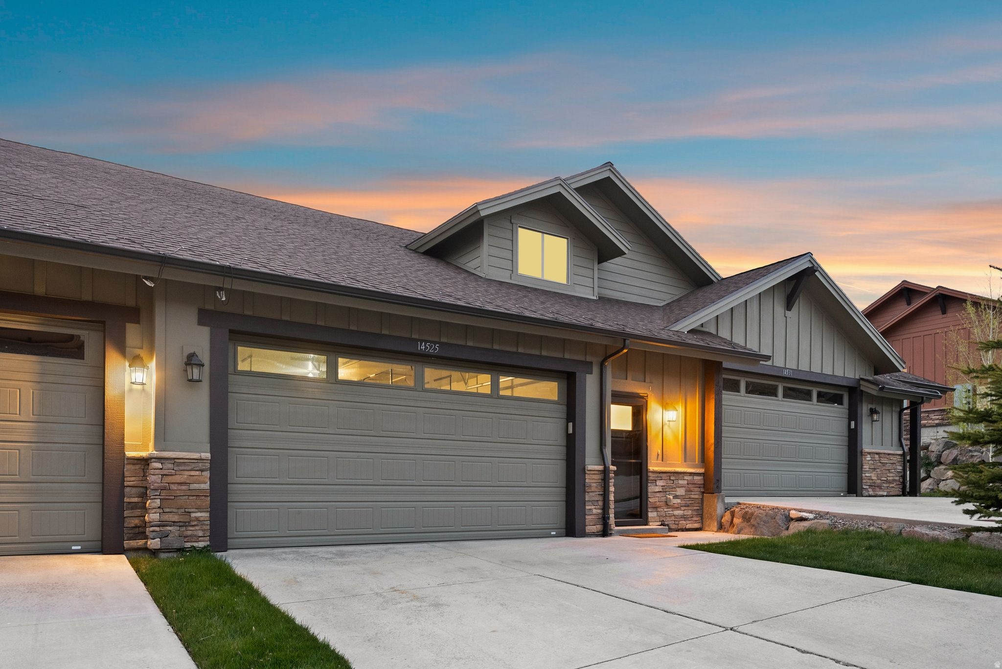 BLACK ROCK RIDGE - Residential