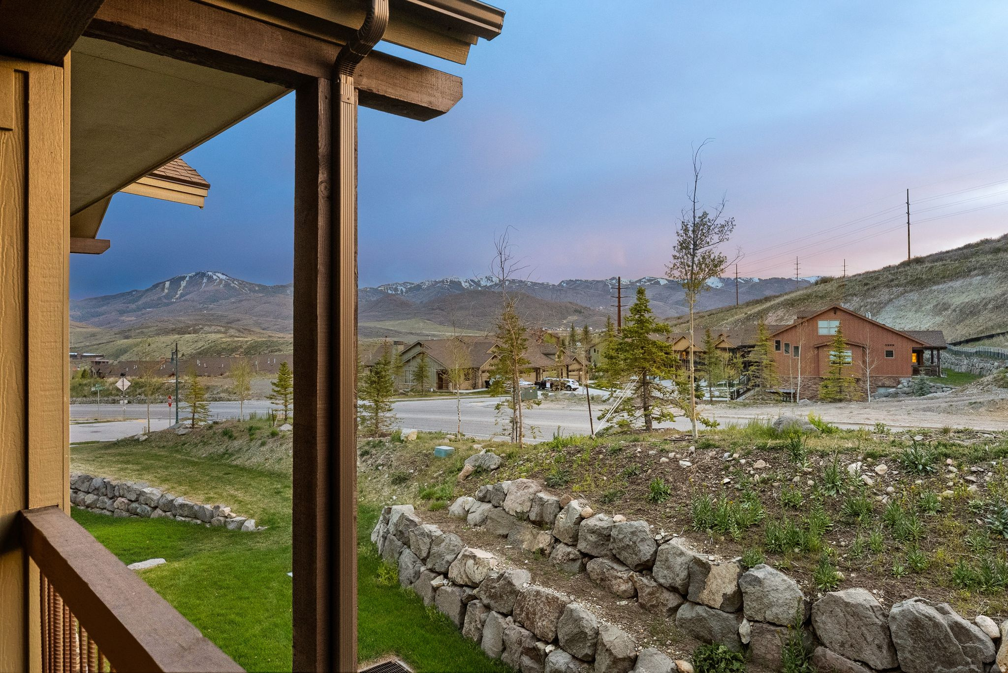 BLACK ROCK RIDGE - Residential