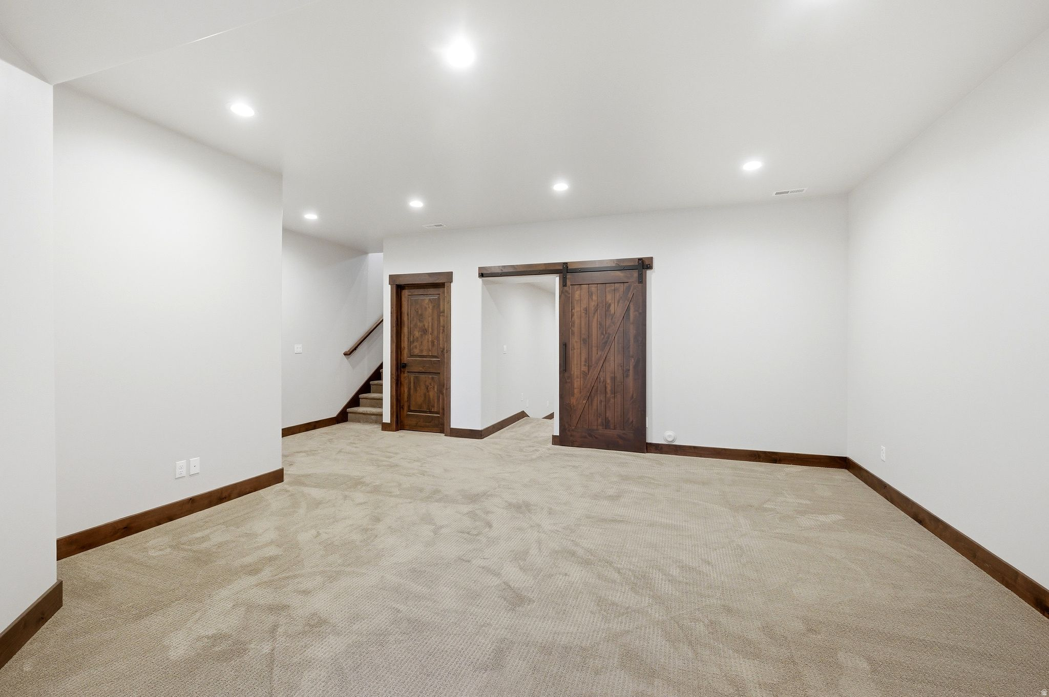 BLACK ROCK RIDGE - Residential