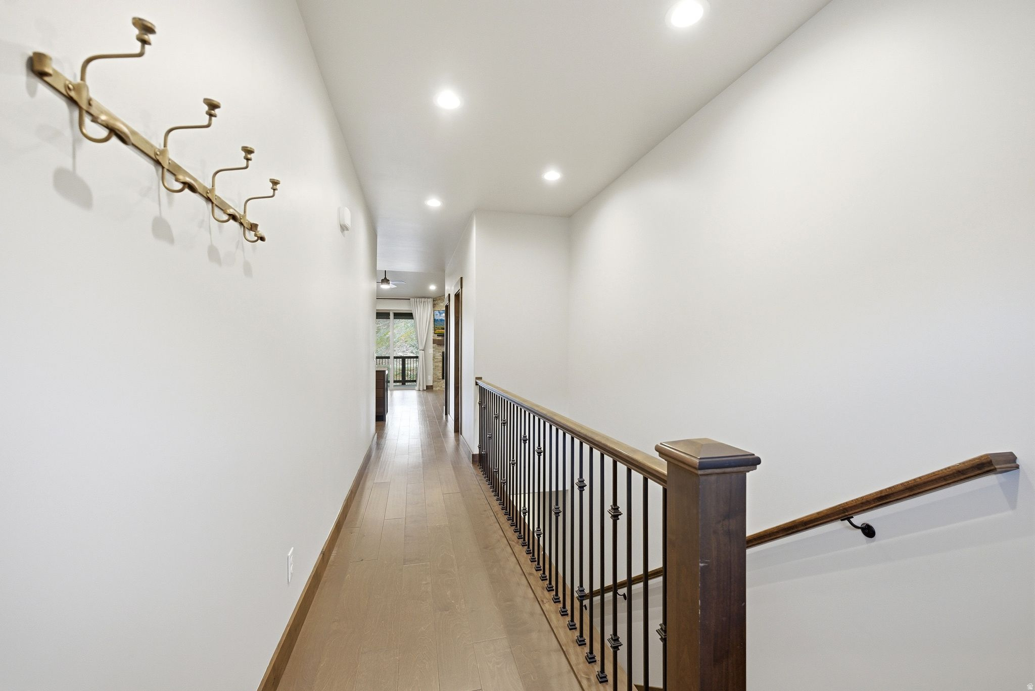 BLACK ROCK RIDGE - Residential