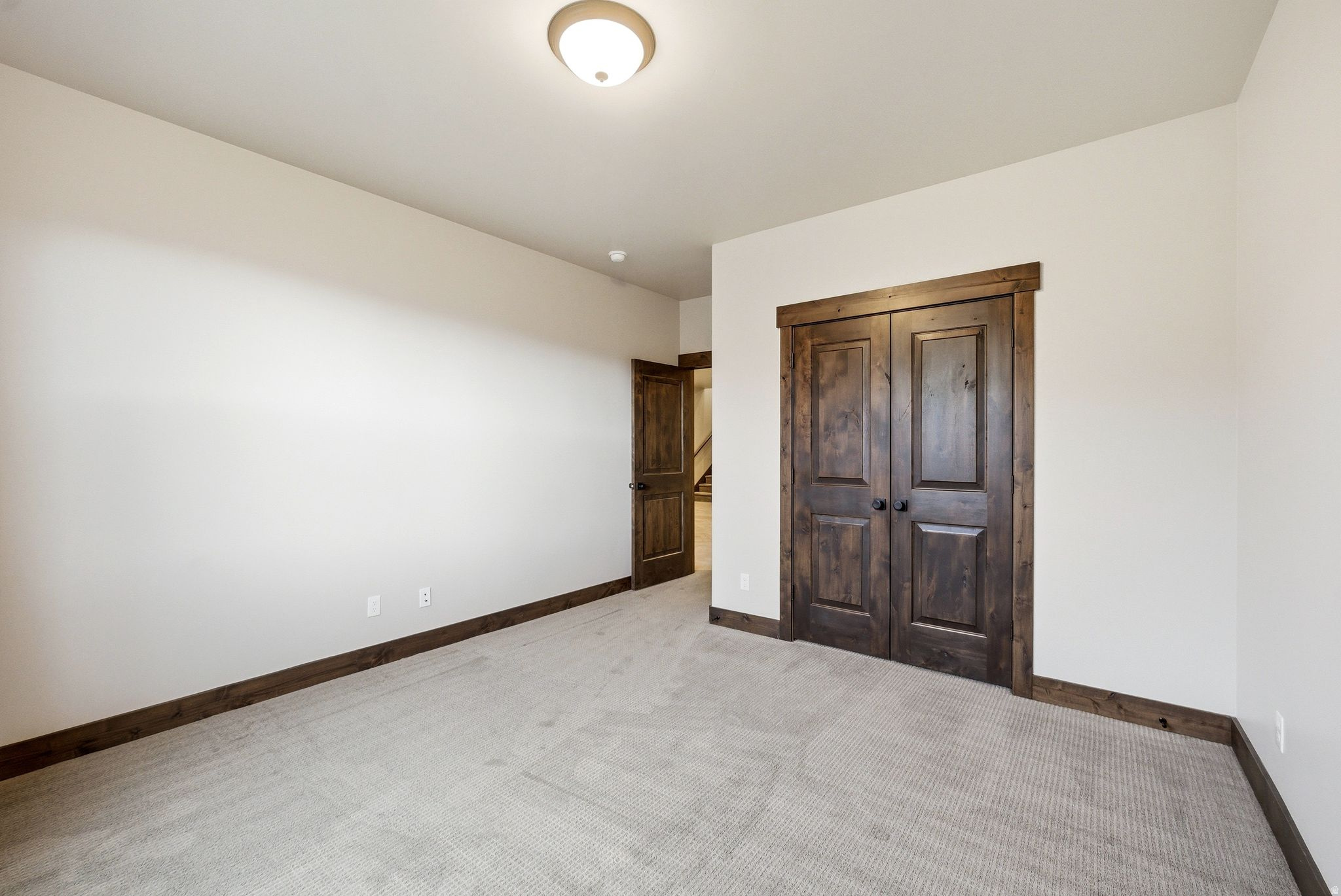 BLACK ROCK RIDGE - Residential