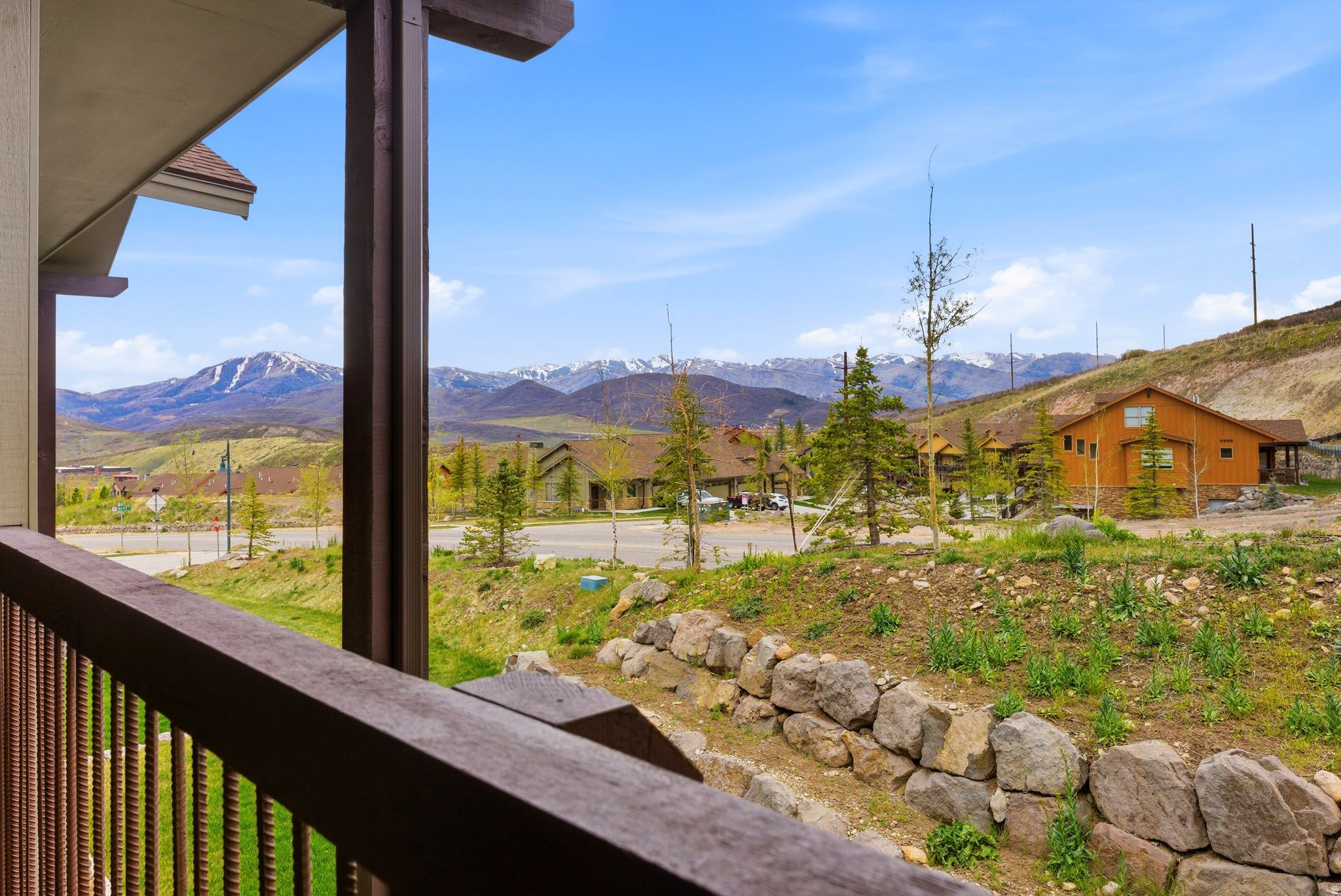 BLACK ROCK RIDGE - Residential