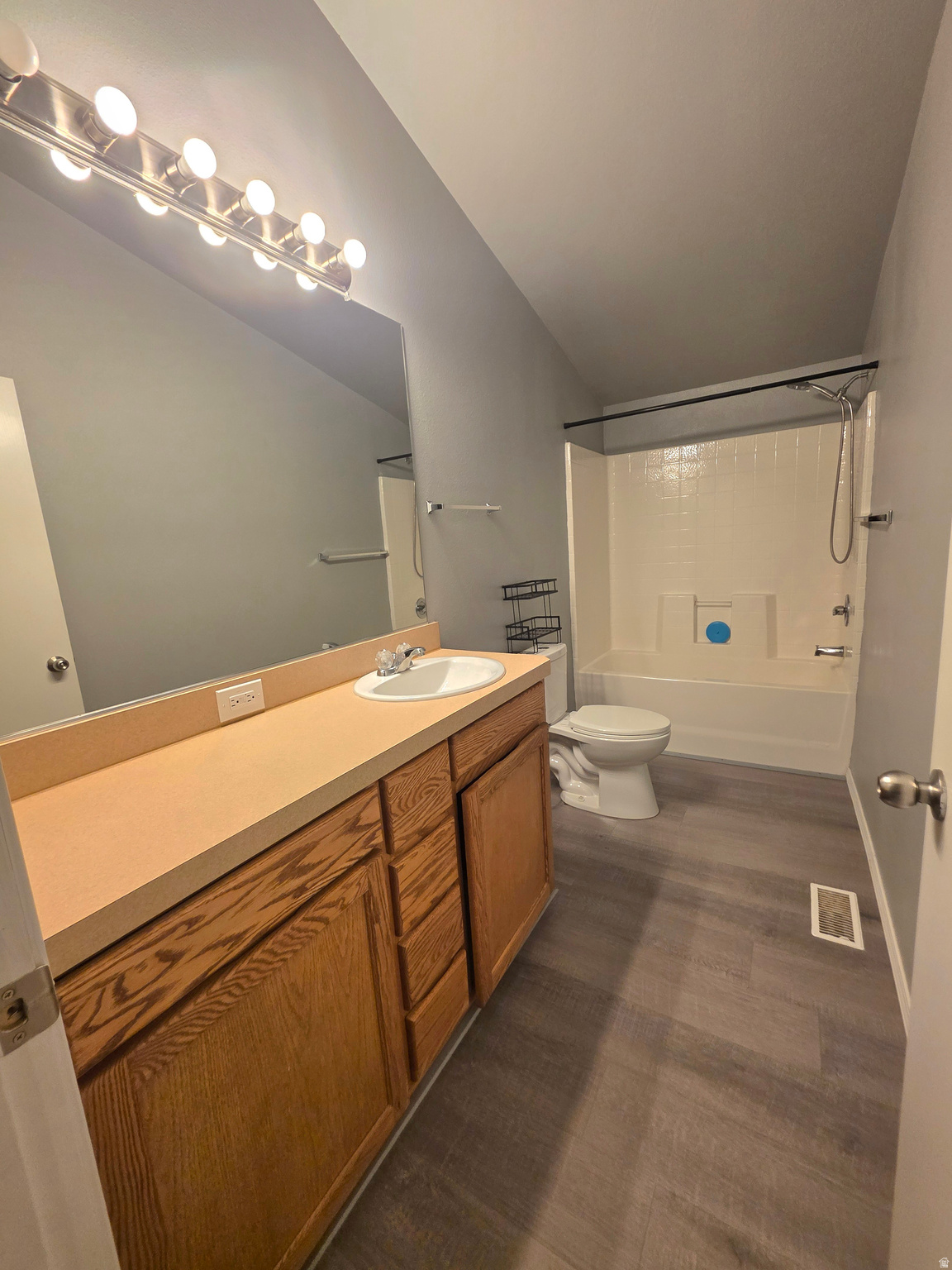 VONSVILLE - Residential