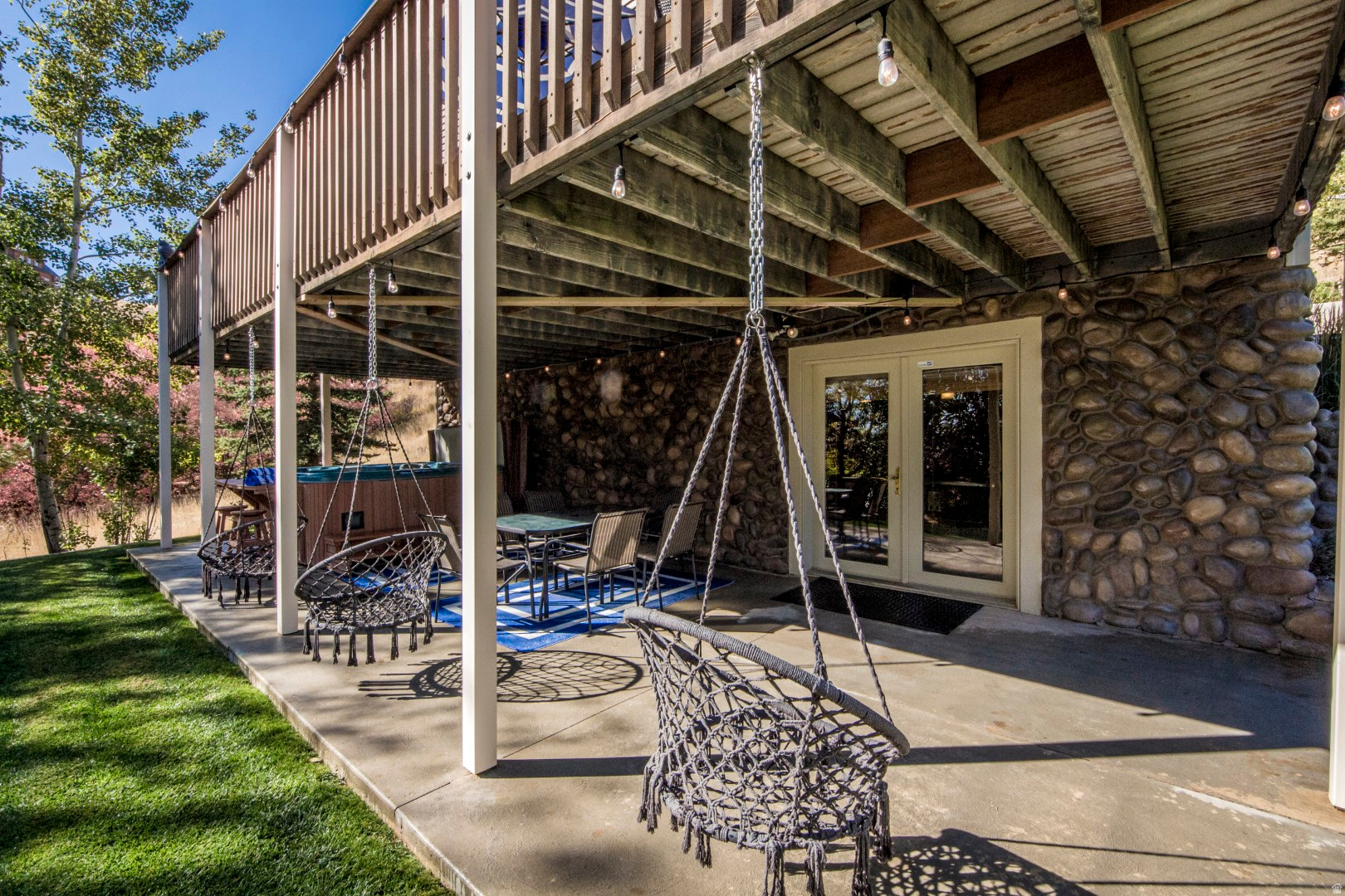 RASPBERRY PATCH ESTATES - Residential