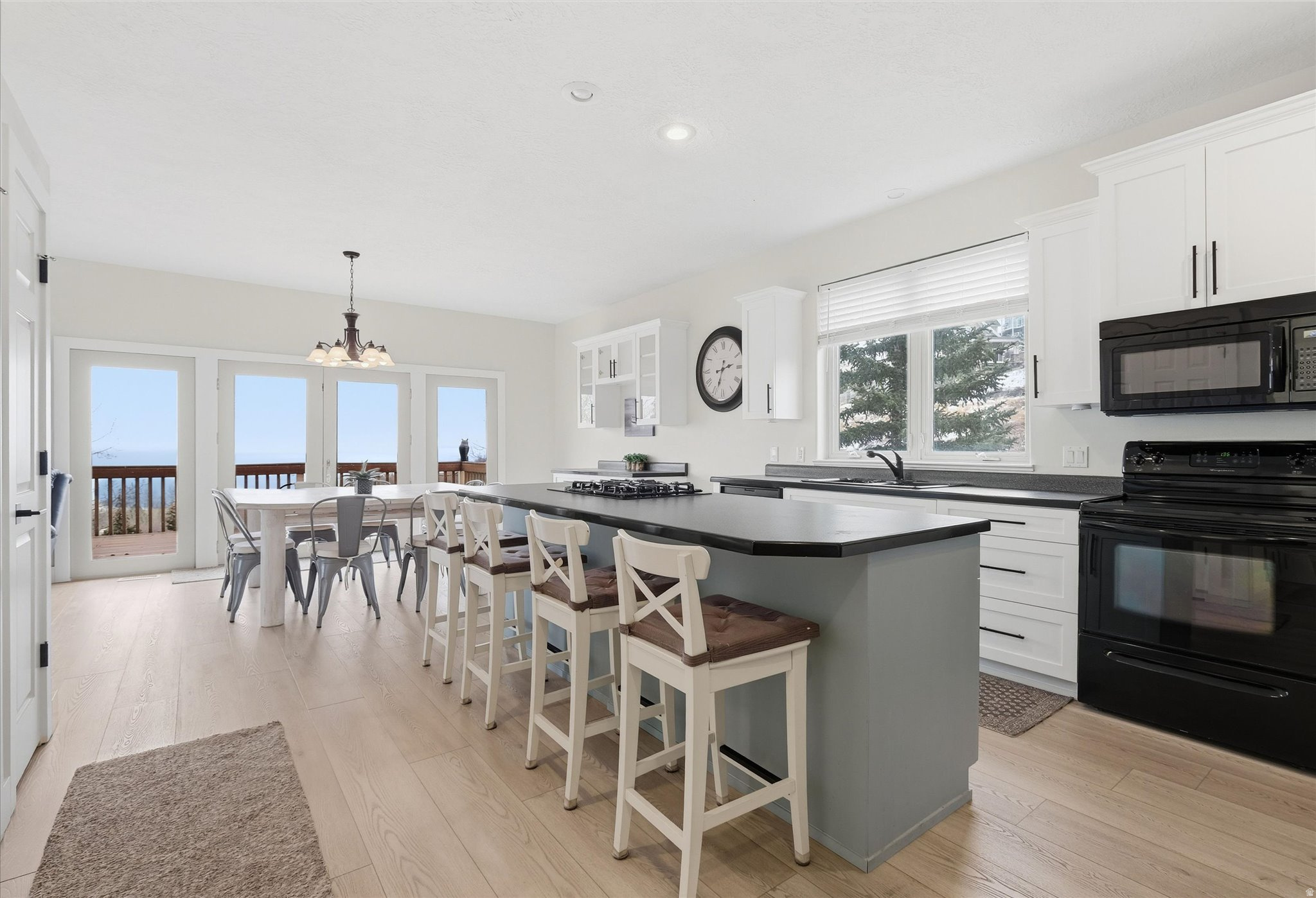 RASPBERRY PATCH ESTATES - Residential