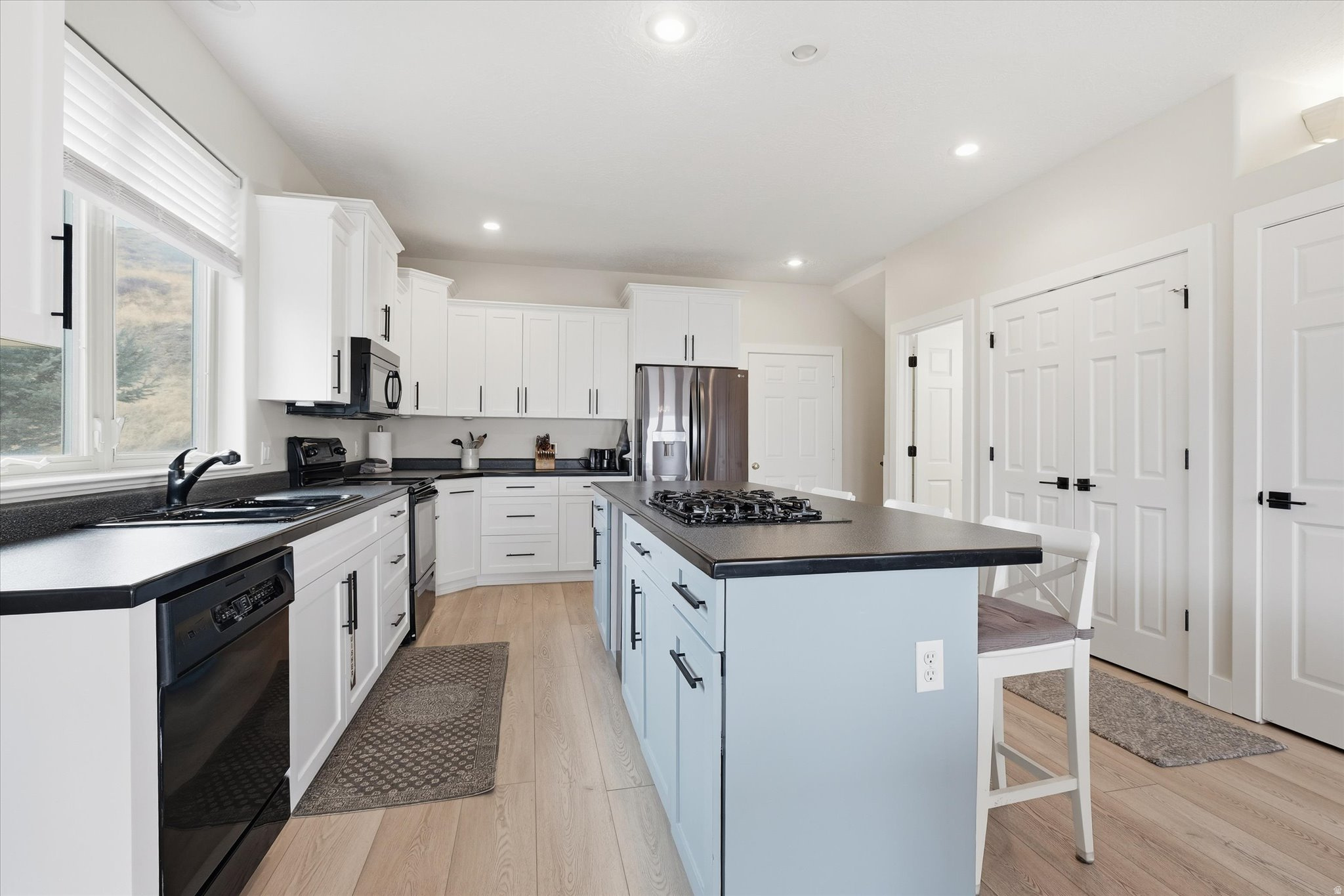 RASPBERRY PATCH ESTATES - Residential