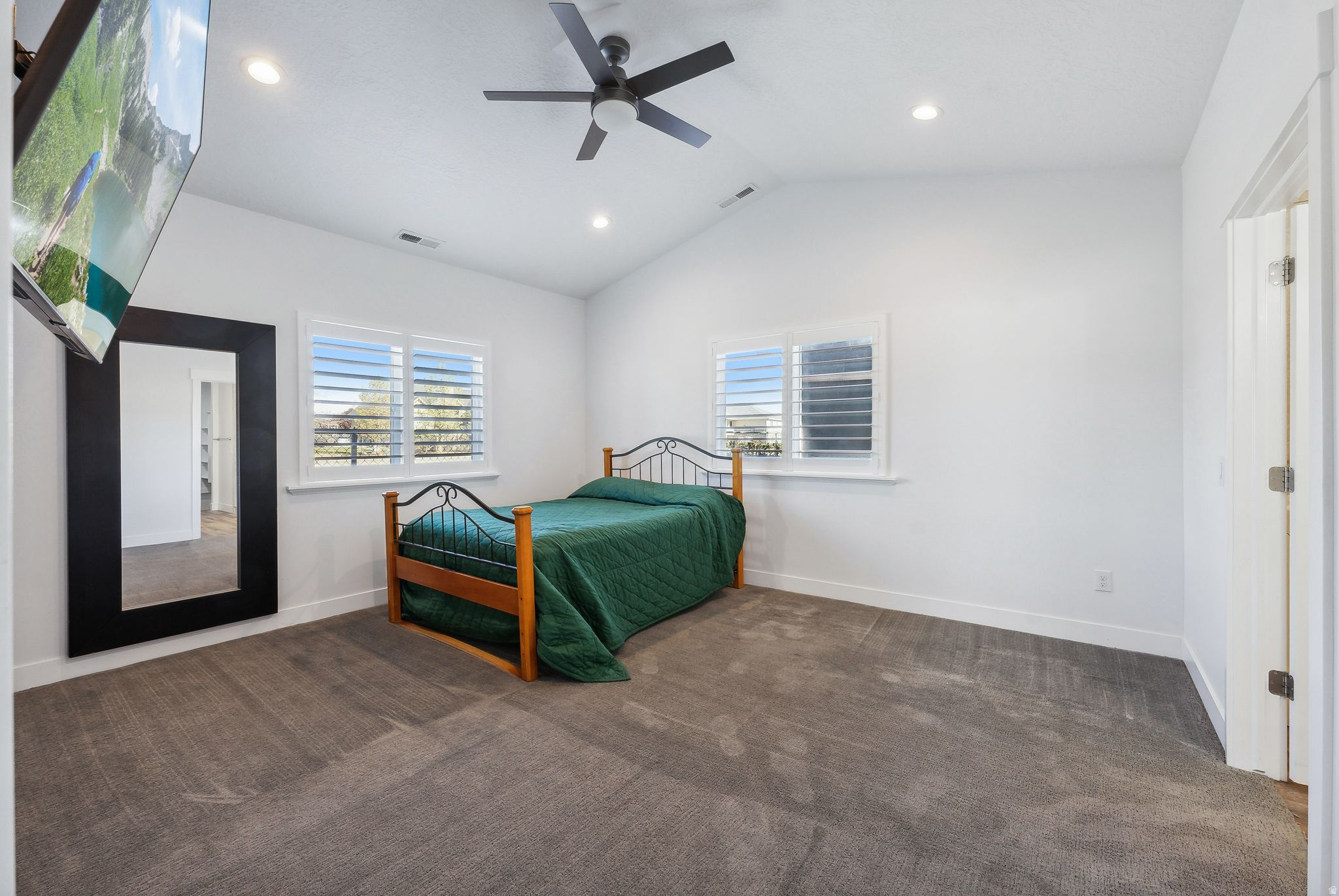 PIPER GLEN - Residential
