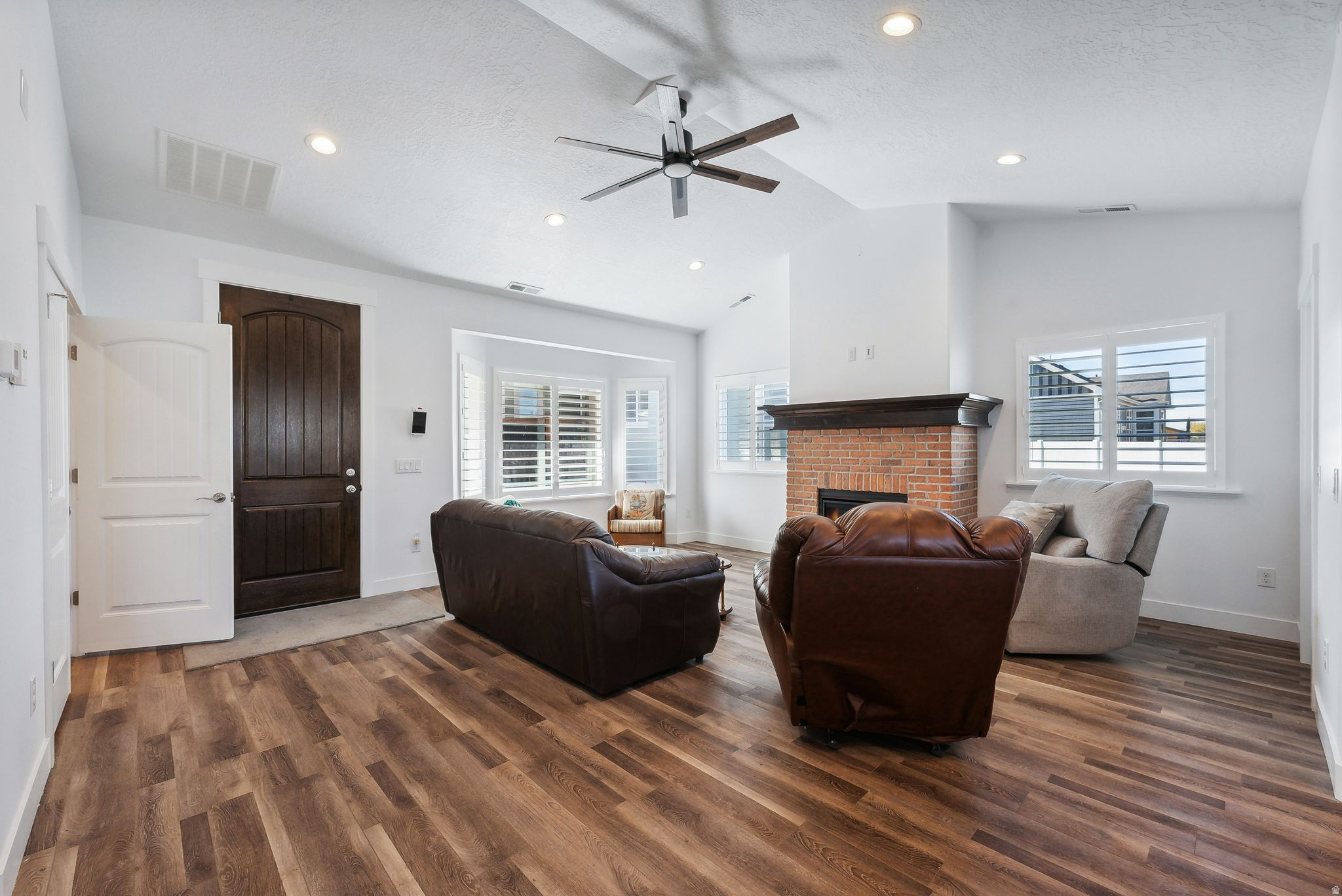 PIPER GLEN - Residential