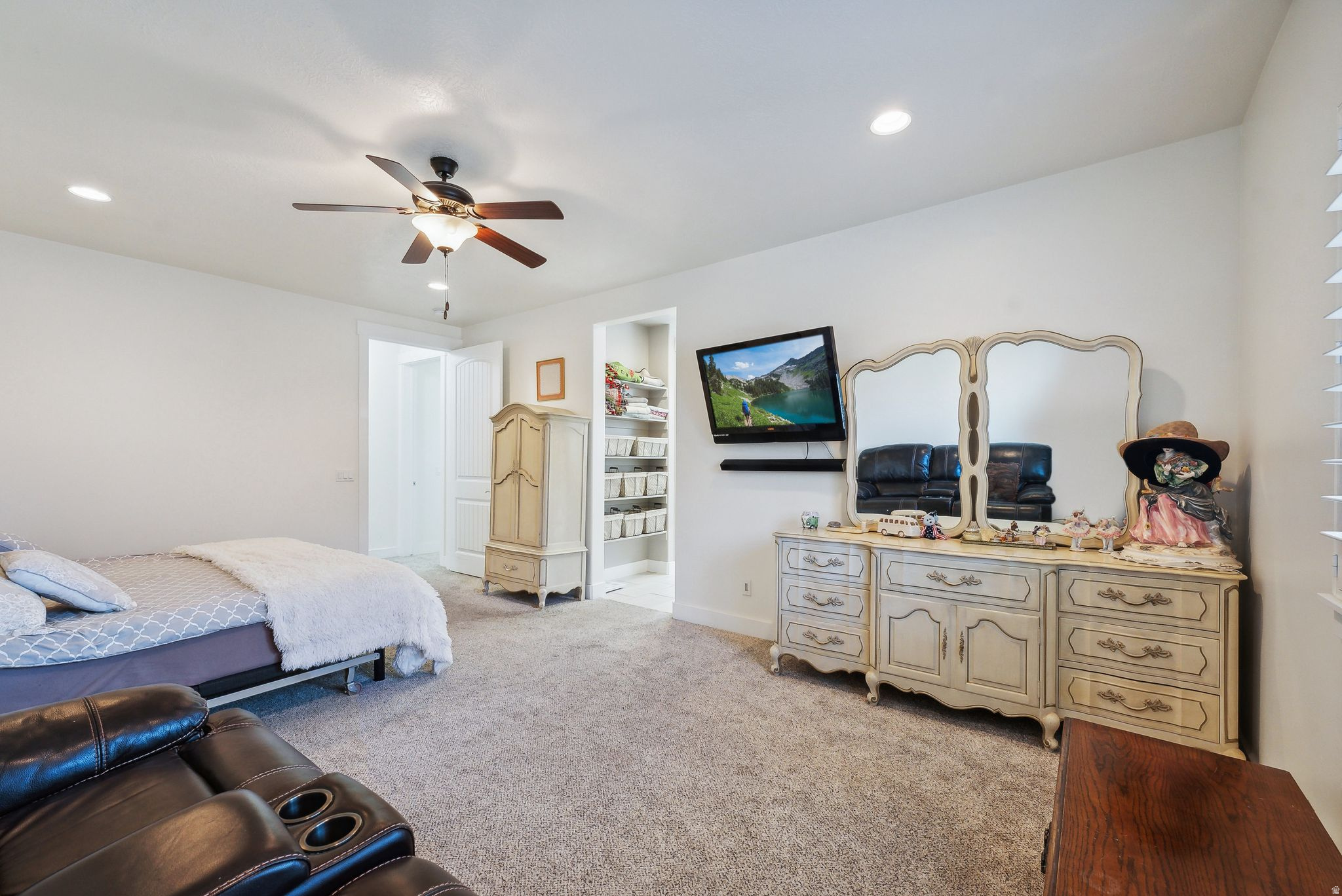PIPER GLEN - Residential