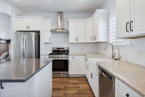 Tiny photo for 967 W YAMADA CT S, Syracuse, UT 84075 (MLS # 2158802)