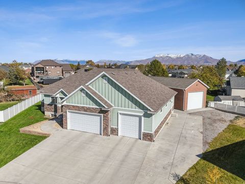 Tiny photo for 967 W YAMADA CT S, Syracuse, UT 84075 (MLS # 2158802)