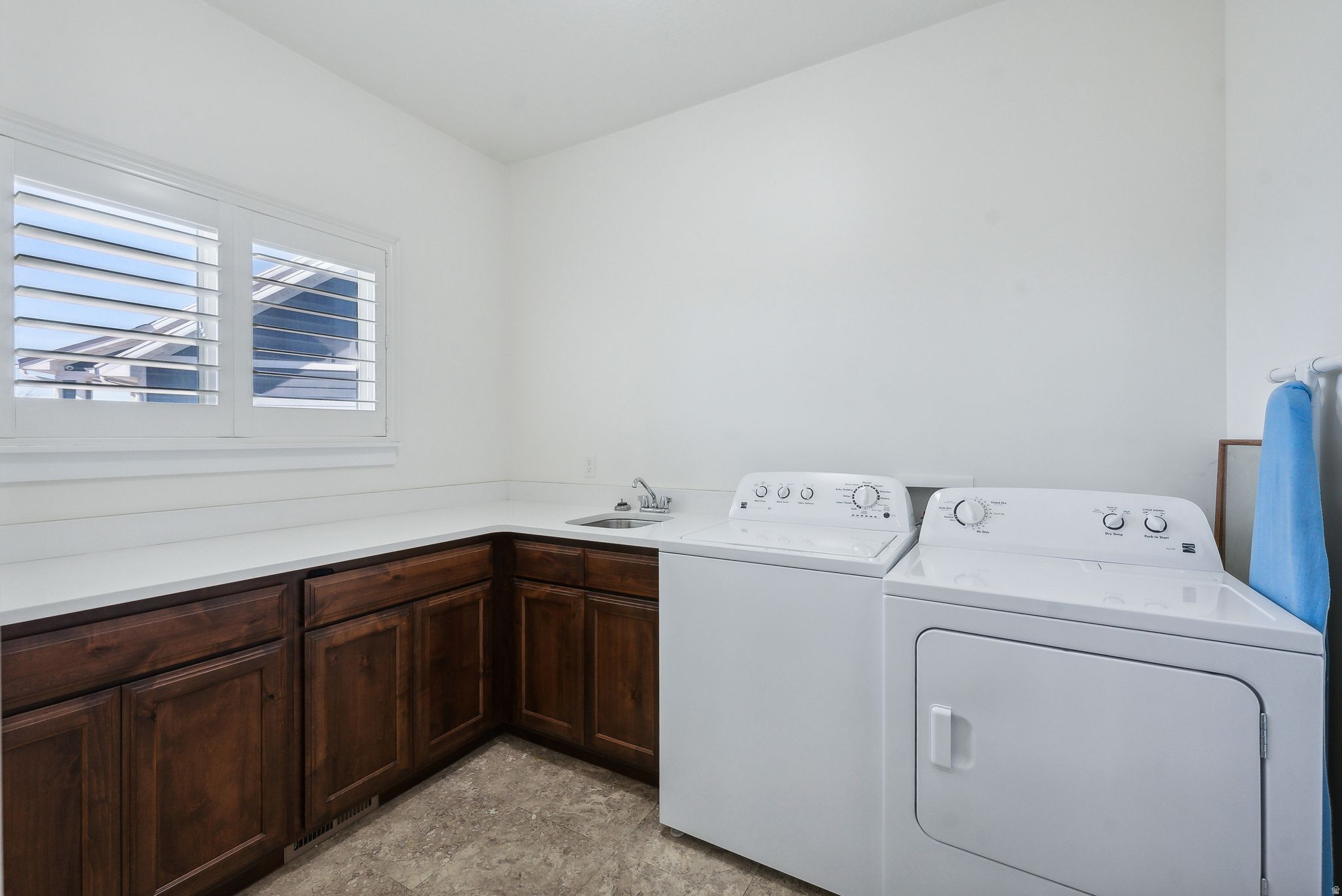 PIPER GLEN - Residential