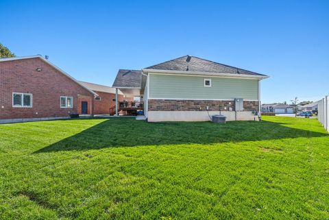 Tiny photo for 967 W YAMADA CT S, Syracuse, UT 84075 (MLS # 2158802)