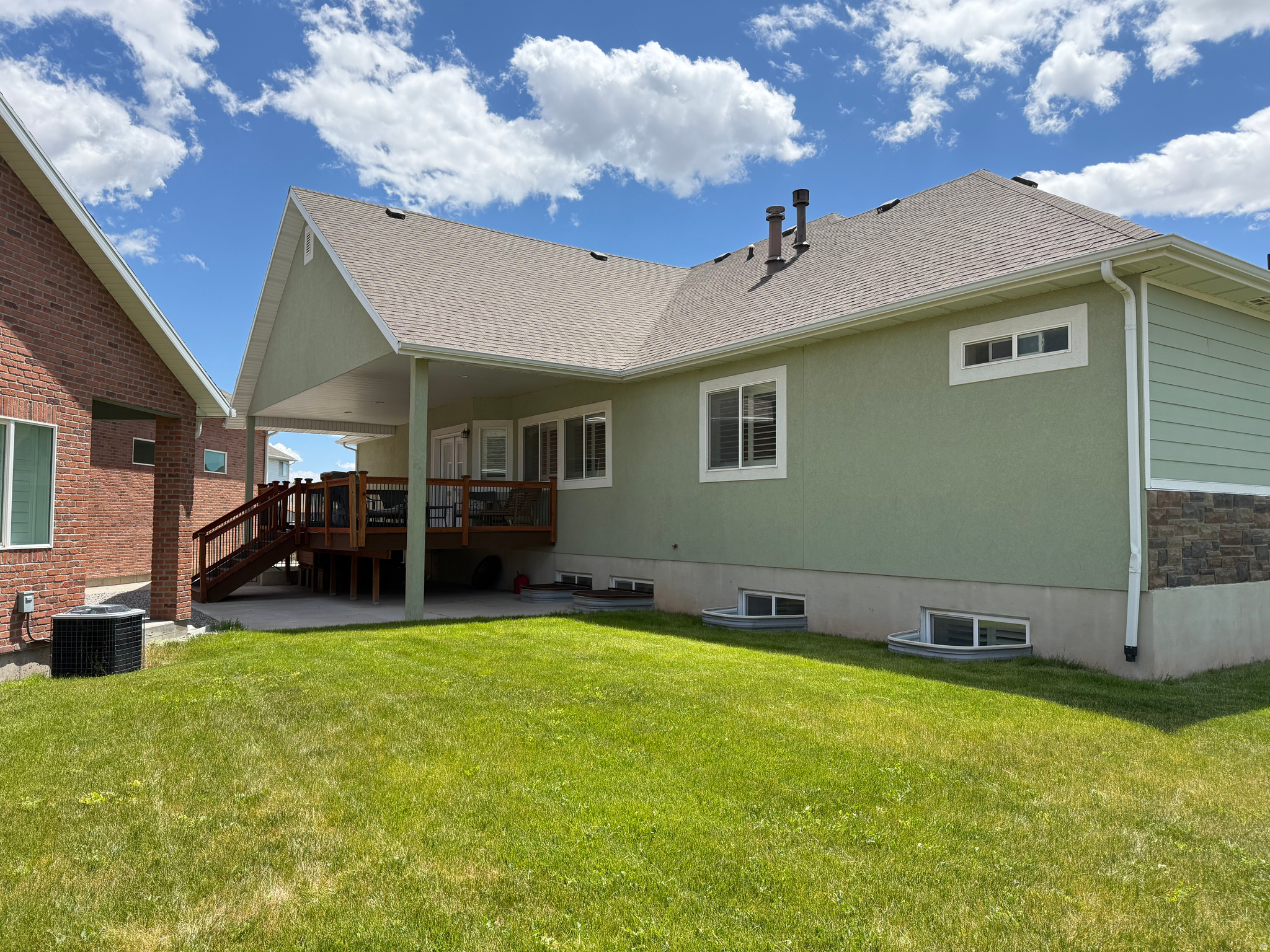 PIPER GLEN - Residential