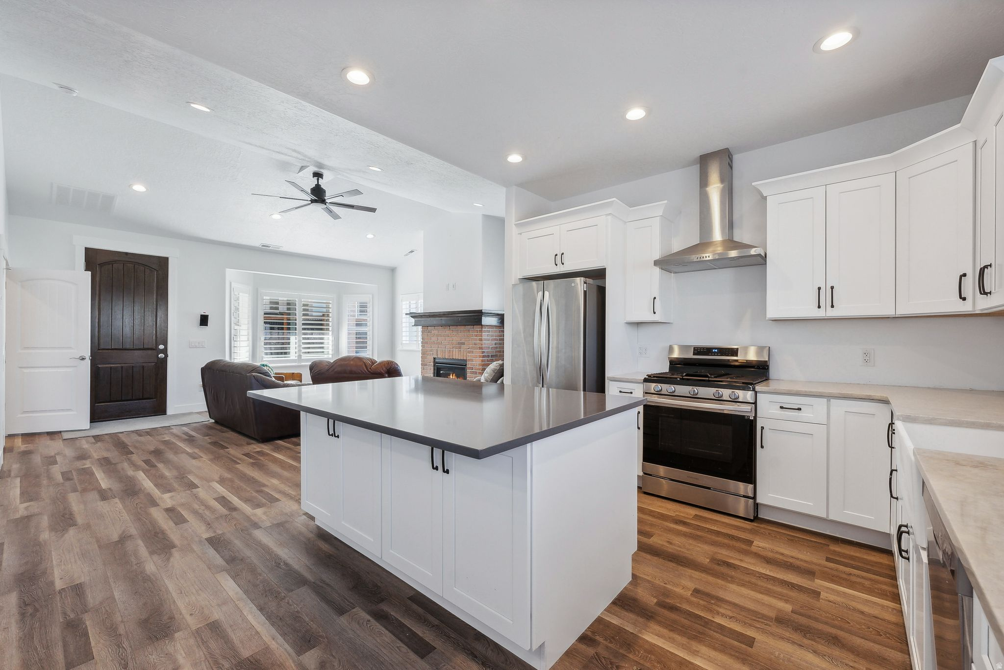 PIPER GLEN - Residential