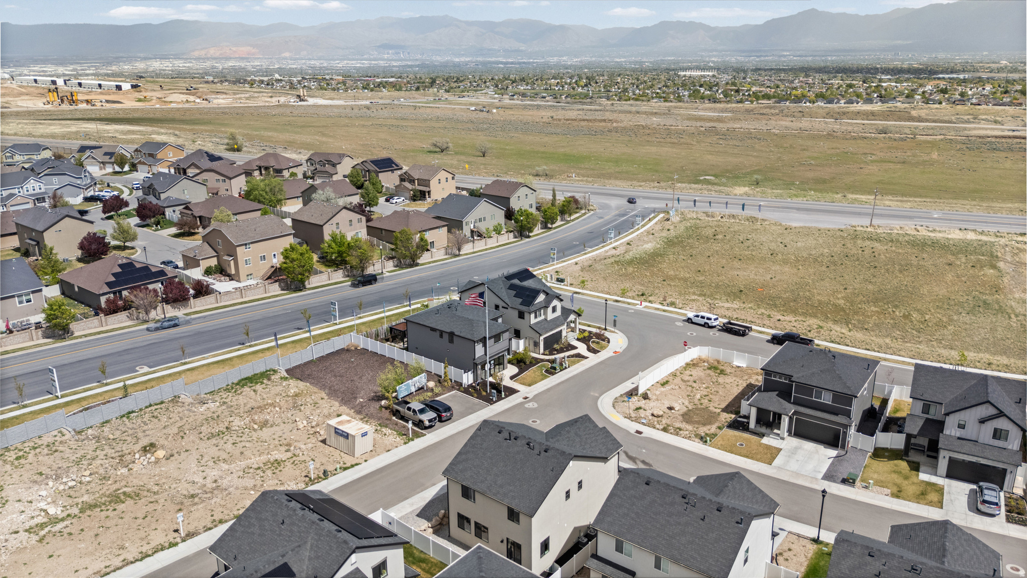 BOULDER AT SKY RANCH - Residential