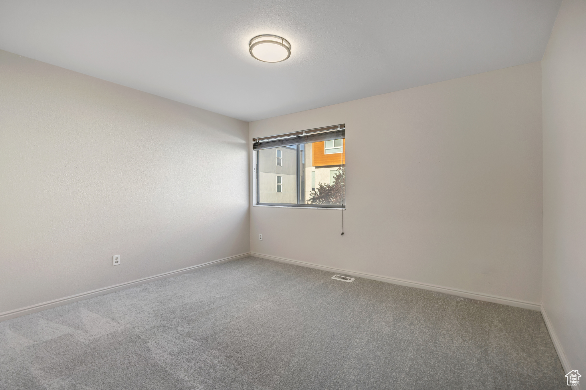 SILVER WOOD ESTATES - Residential