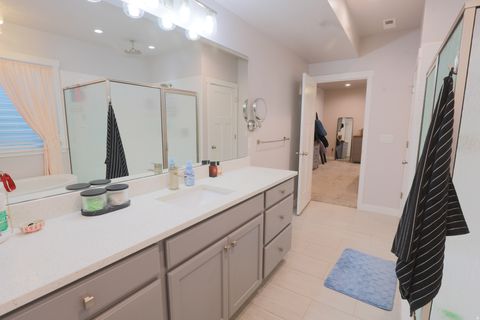 Tiny photo for 4966 W KITSAP WAY S, South Jordan, UT 84009 (MLS # 2137003)