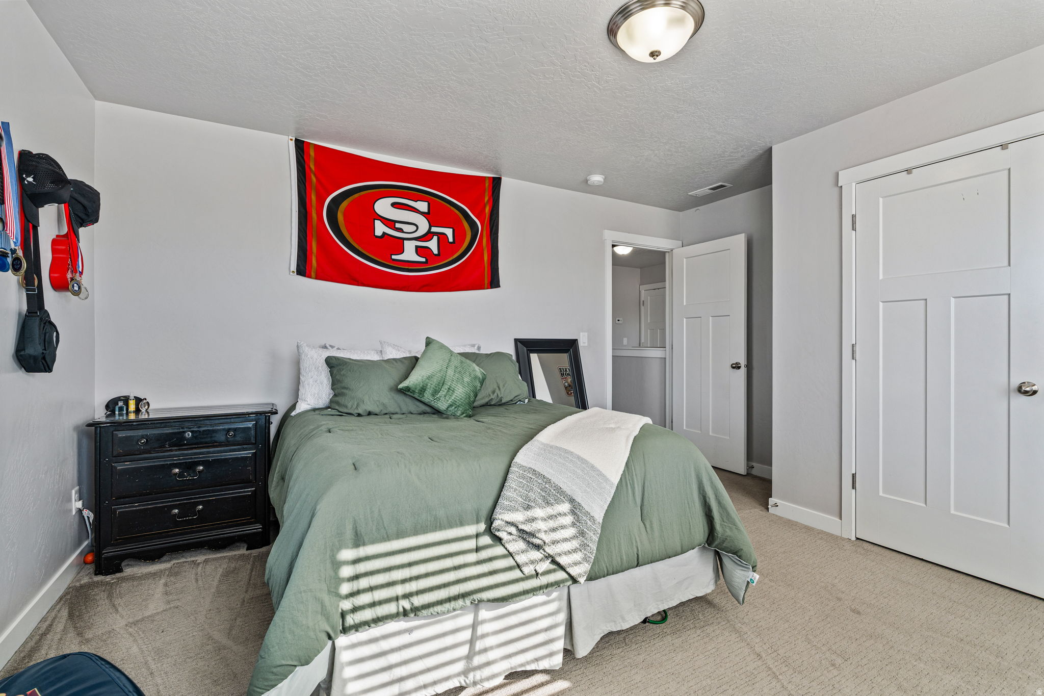 KENNECOTT - Residential