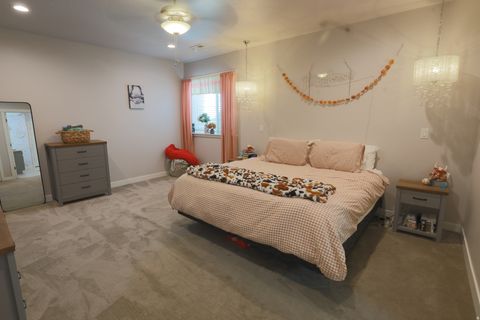 Tiny photo for 4966 W KITSAP WAY S, South Jordan, UT 84009 (MLS # 2137003)