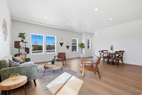 Tiny photo for 340 E 7635 S, Sandy, UT 84047 (MLS # 2154039)