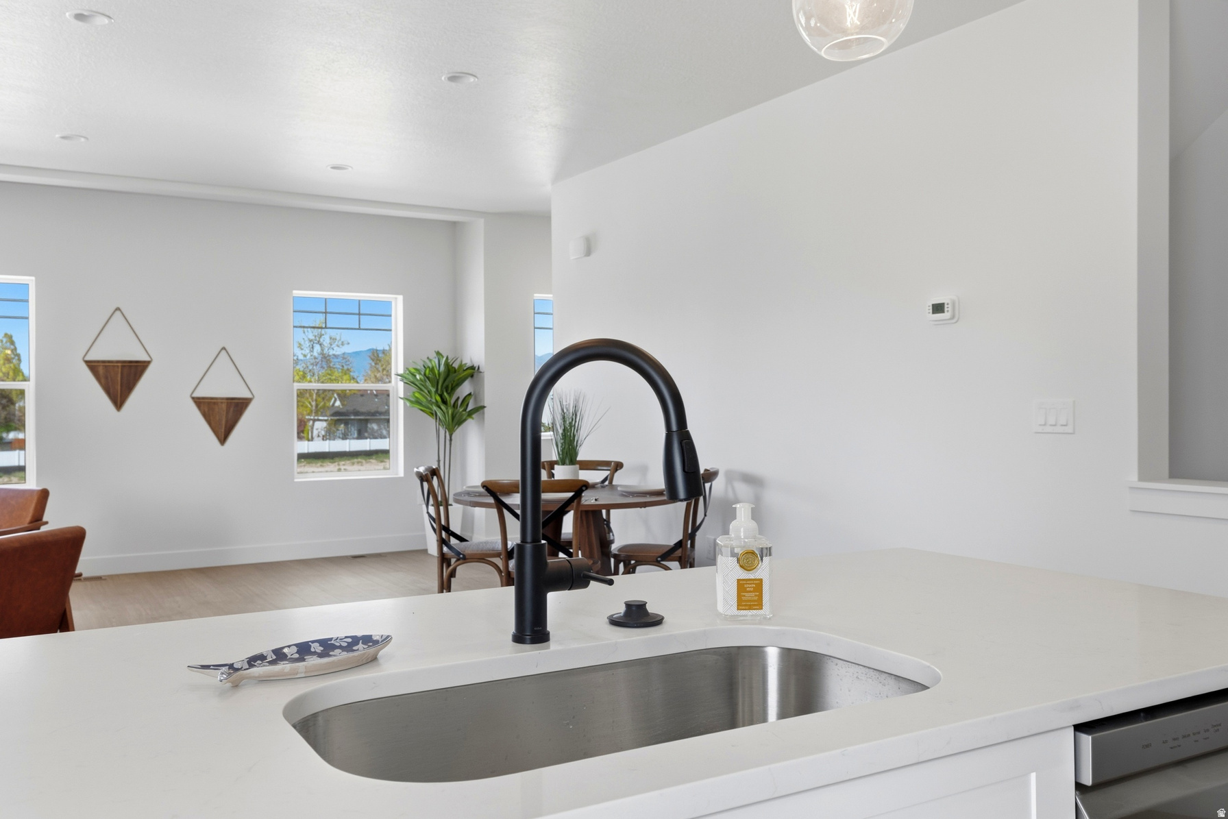 WOODHAVEN ESTATES - Residential Income