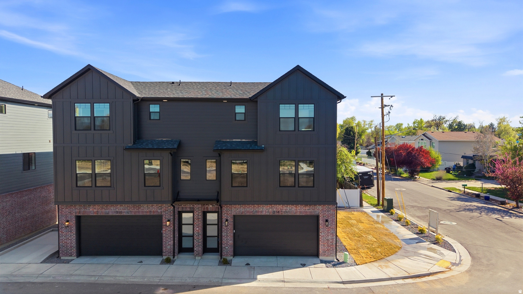 WOODHAVEN ESTATES - Residential Income
