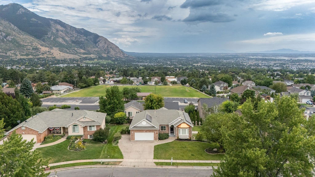 Photo of 869 E 3350 N, North Ogden, UT 84414 (MLS # 2173895)