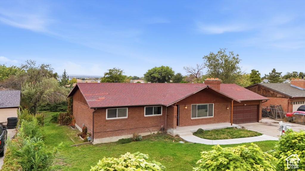 Photo of 10576 S GOLDEN WILLOW DR, Sandy, UT 84070 (MLS # 2190628)
