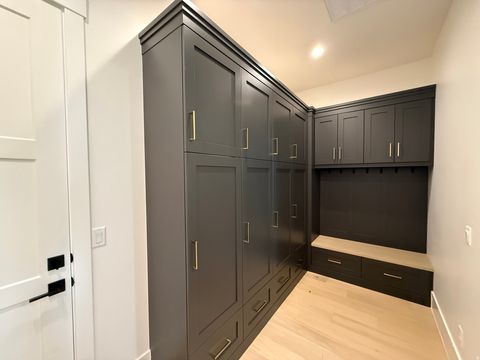 Tiny photo for 831 E QUEENSRIDGE DR, Washington, UT 84780 (MLS # 2157104)