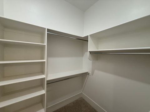 Tiny photo for 831 E QUEENSRIDGE DR, Washington, UT 84780 (MLS # 2157104)
