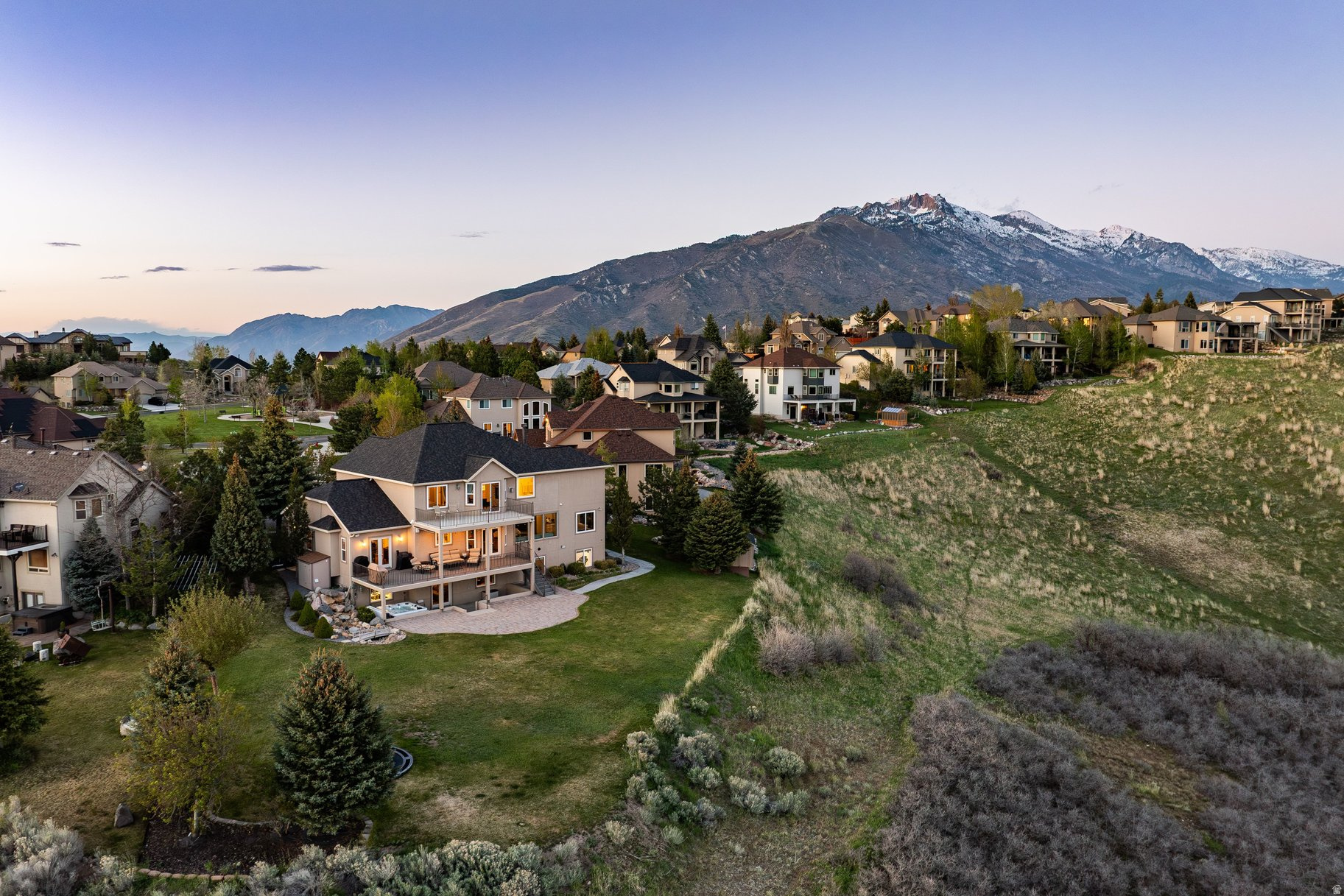 OAK VISTA - Residential