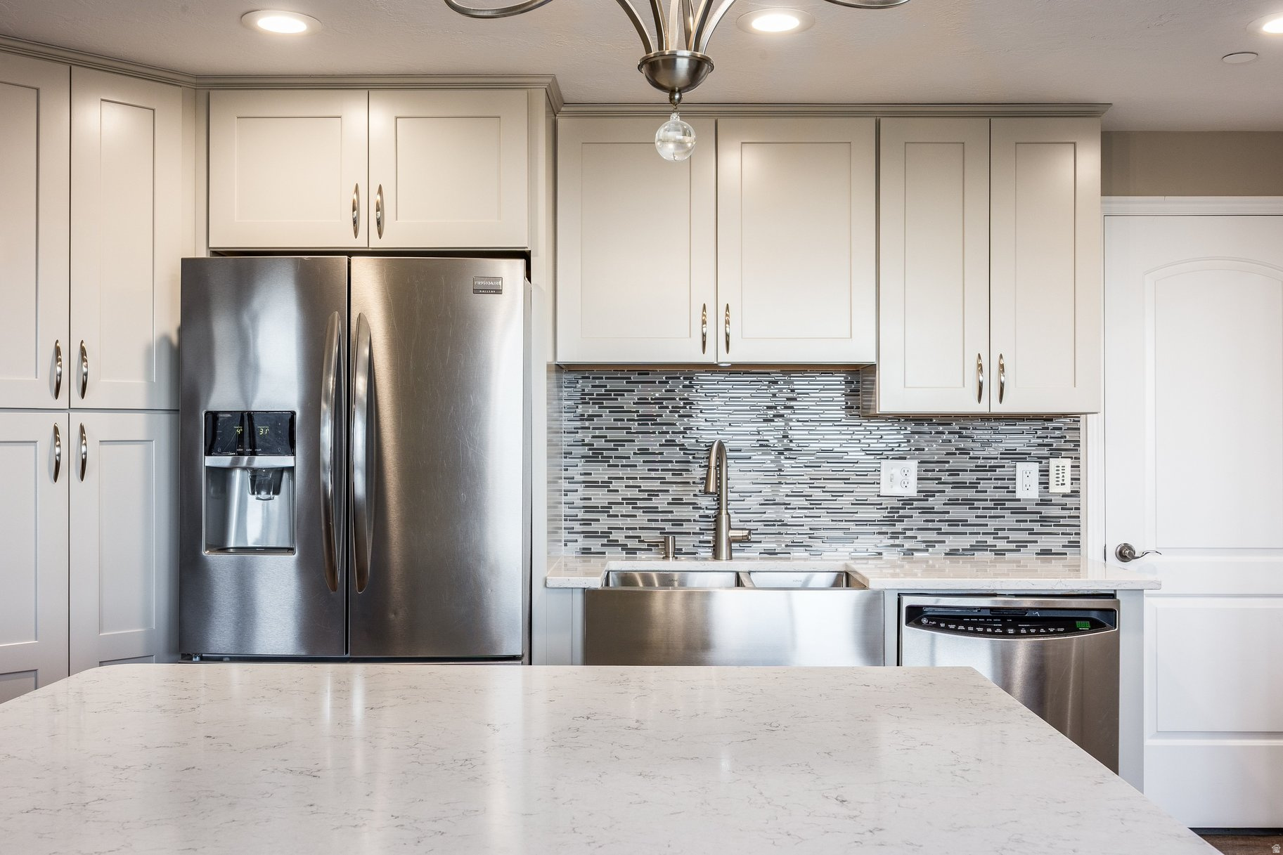 OAK VISTA - Residential