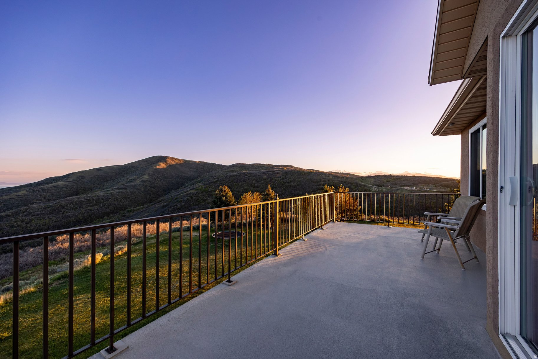 OAK VISTA - Residential