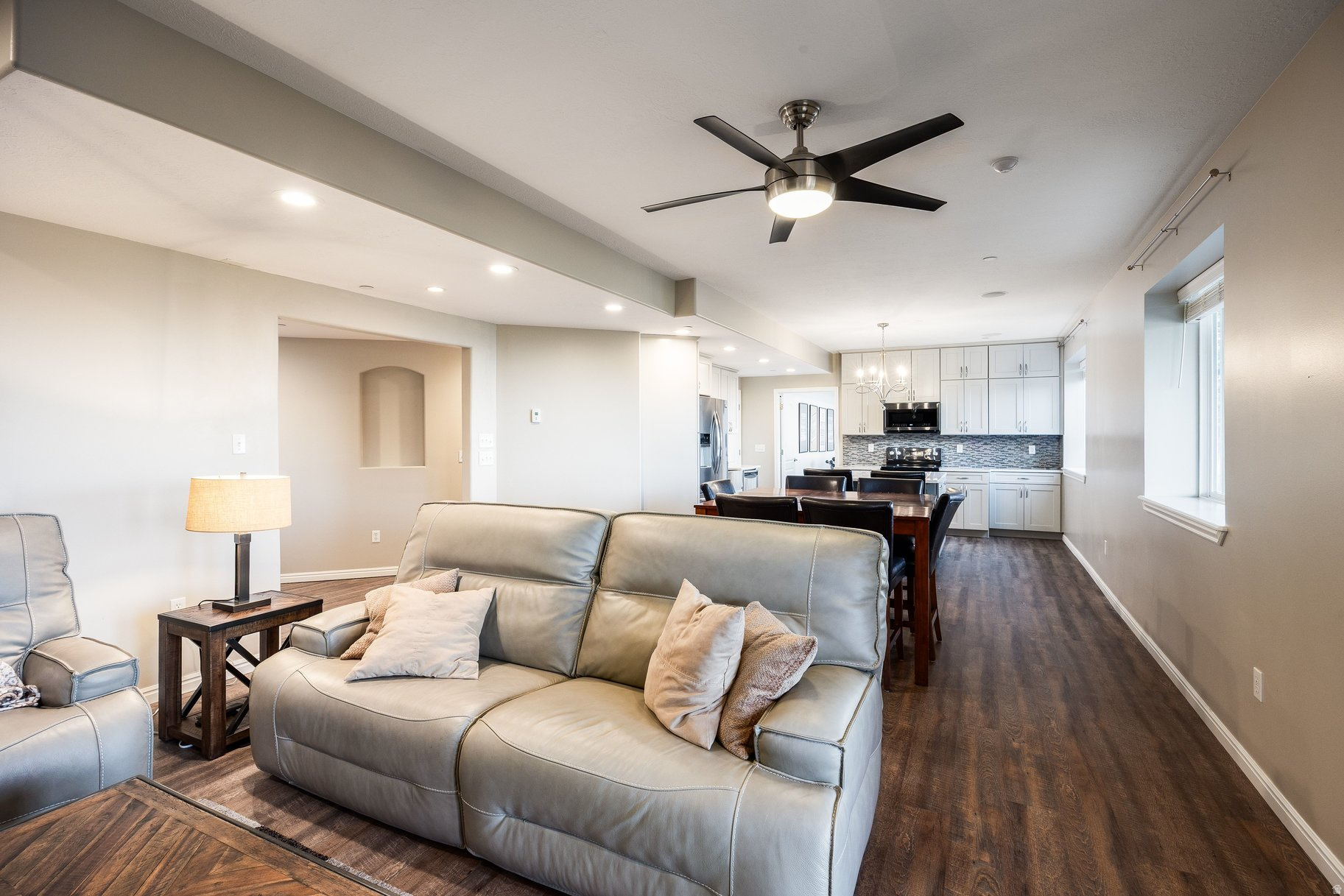 OAK VISTA - Residential