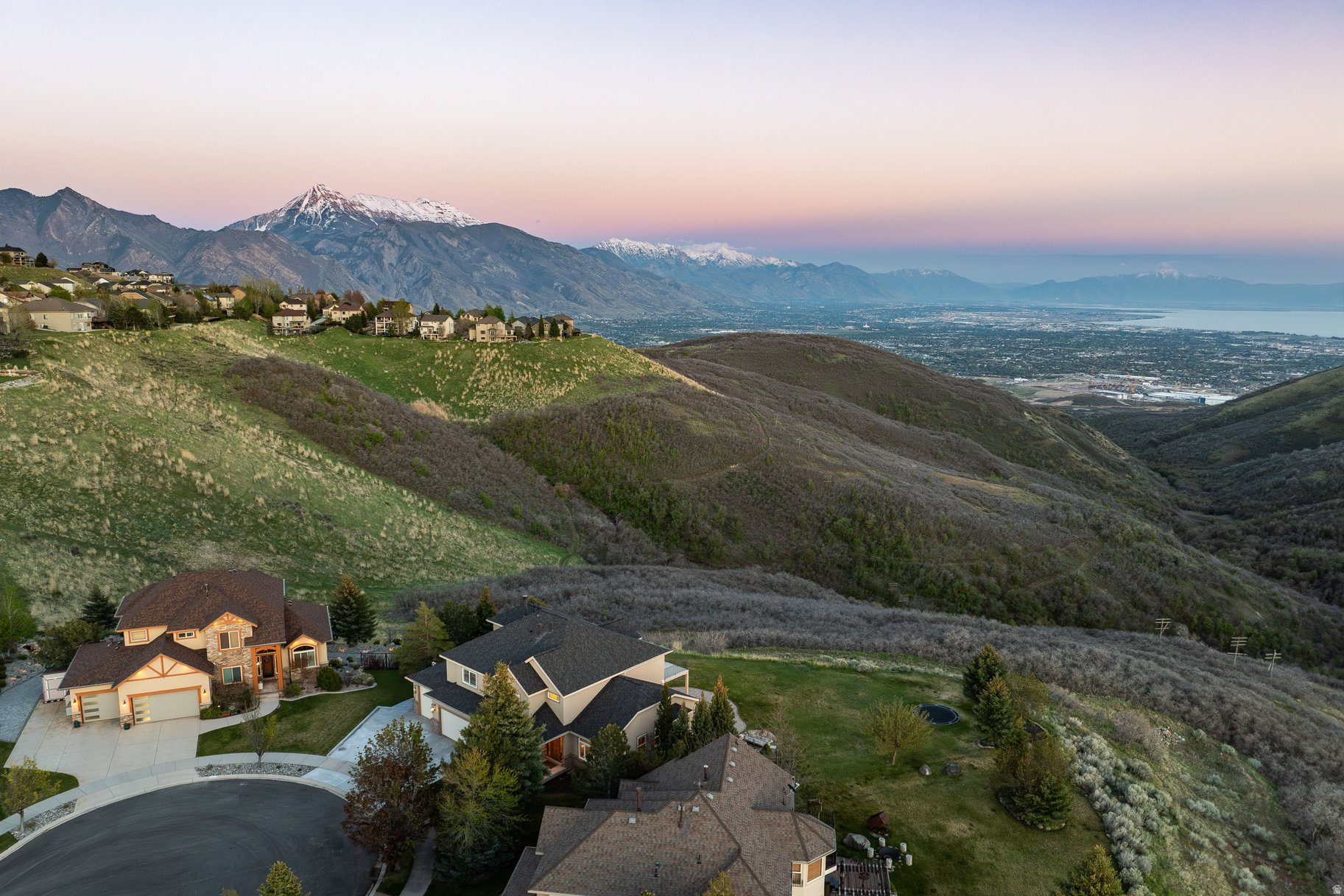 OAK VISTA - Residential