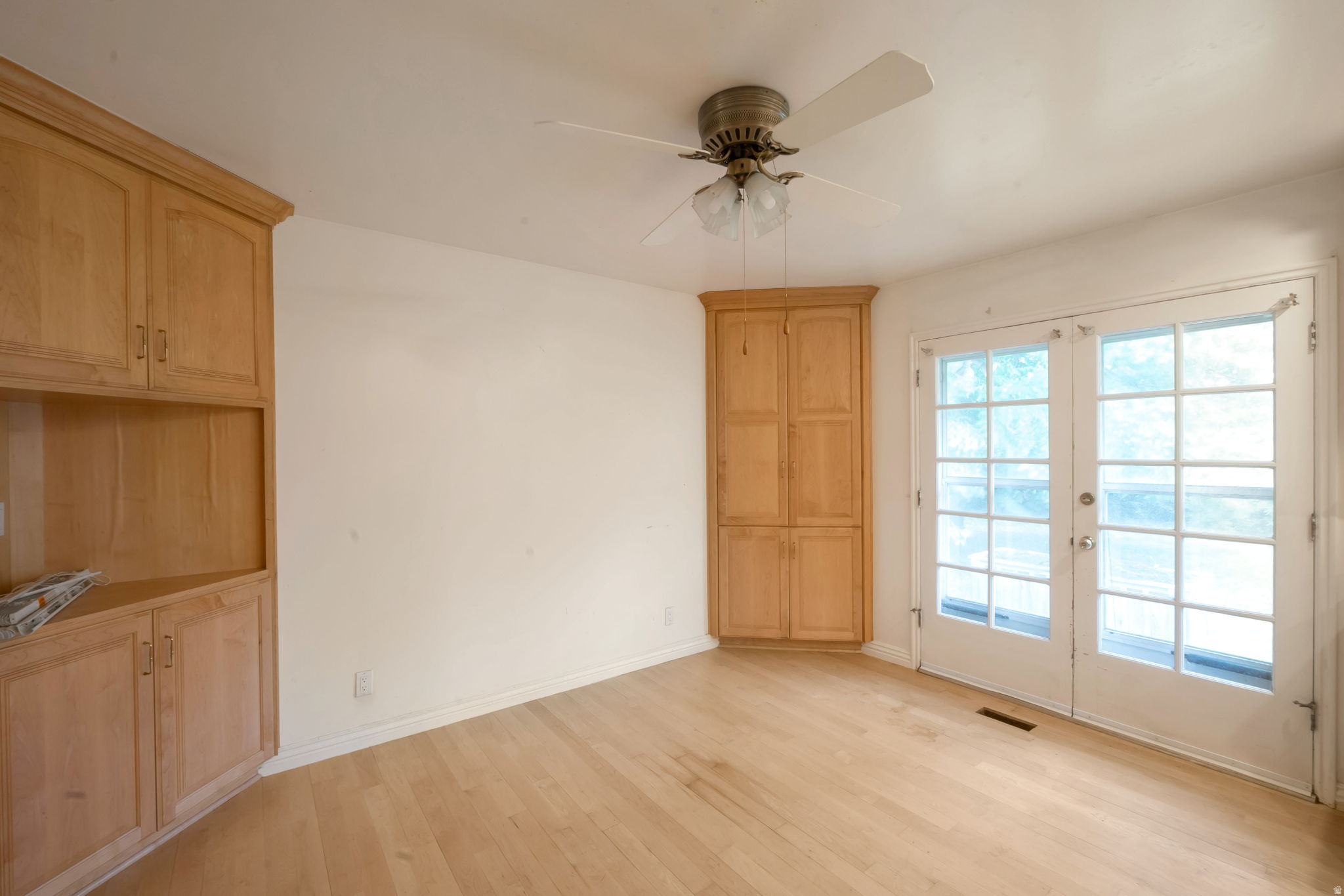 ROXBURY - Residential