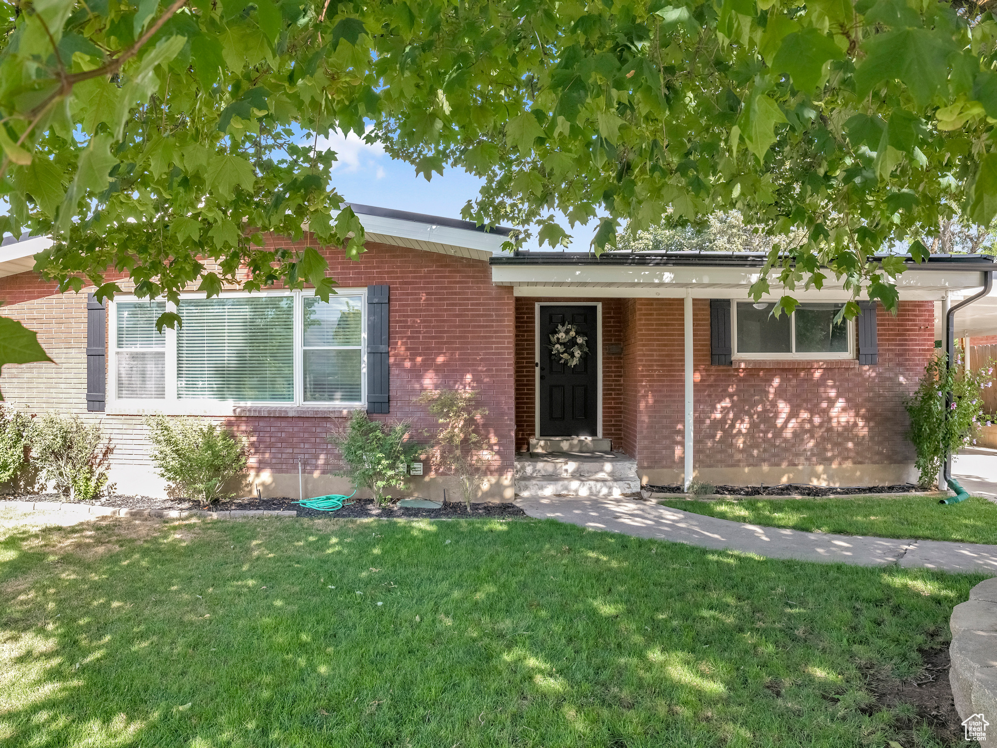 Payson, Utah 84651, United States, 4 Bedrooms Bedrooms, ,3 BathroomsBathrooms,Residential,Active,195358