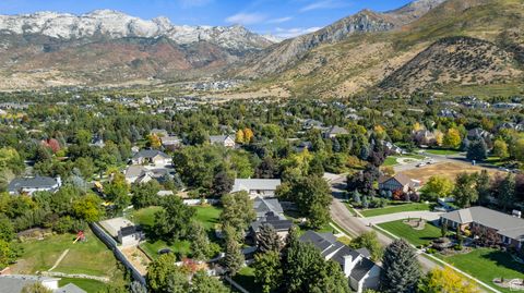 Tiny photo for 19 N LONE PEAK DR, Alpine, UT 84004 (MLS # 2115239)